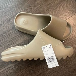Mens brown Yeezy slides